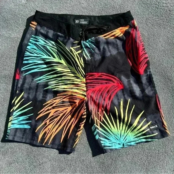 HURLEY Tropical Surf Board shorts/ Swim Trunks - Size 30 - Picture 1 of 9